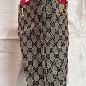 Authentic Gucci Shoulder Bag